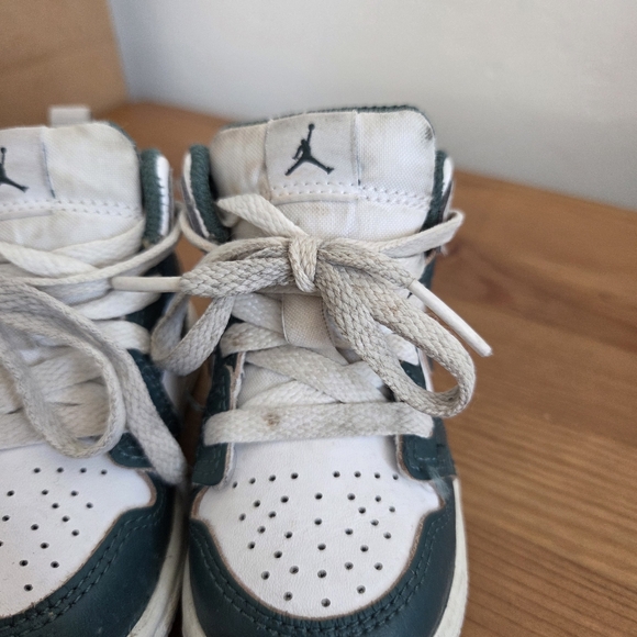 Nike Air Jordan Baby Toddler Shoes Mid Sneakers Green White US 5 C - Picture 3 of 8